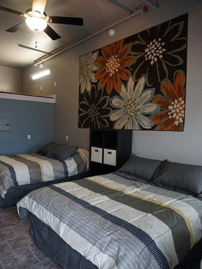 מנקאטו Riverfront Studio Suites מראה חיצוני תמונה