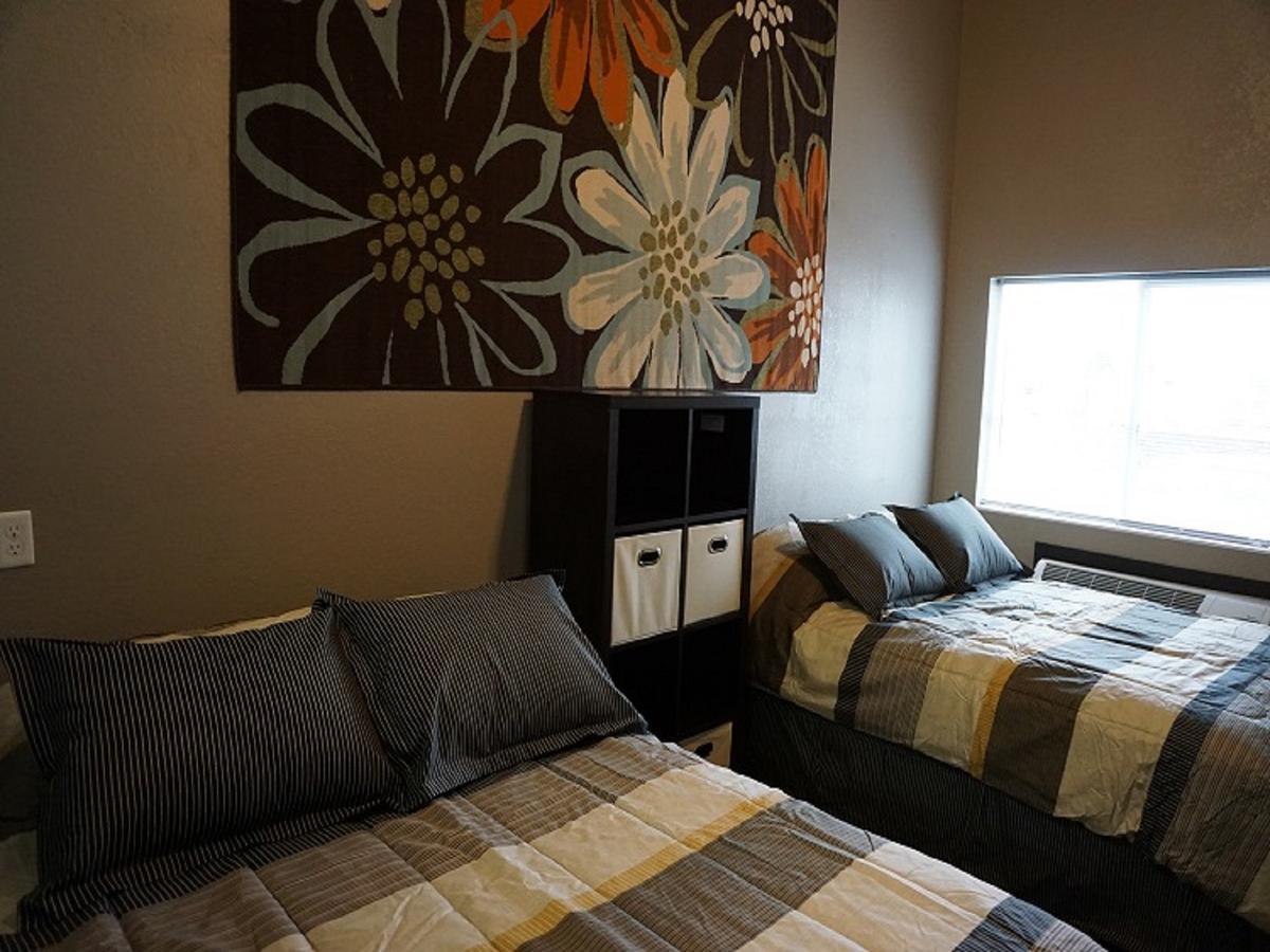 מנקאטו Riverfront Studio Suites מראה חיצוני תמונה