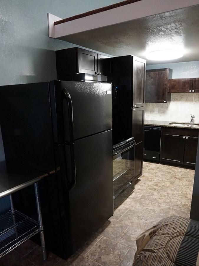 מנקאטו Riverfront Studio Suites מראה חיצוני תמונה