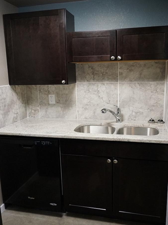 מנקאטו Riverfront Studio Suites מראה חיצוני תמונה